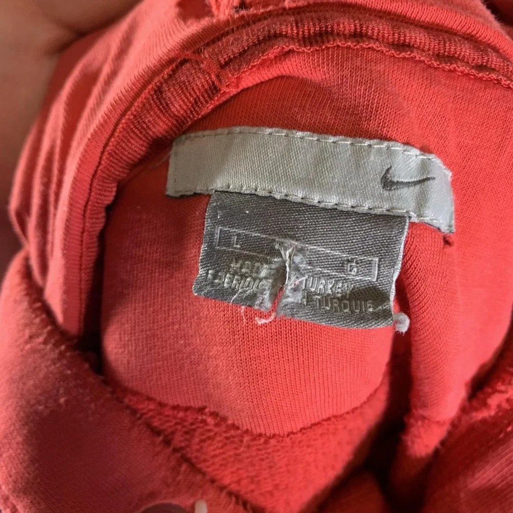 Vintage‎ Nike Essentials Small Swoosh Hoodie Mens Large Red Y2K Gray Tag FLAWS